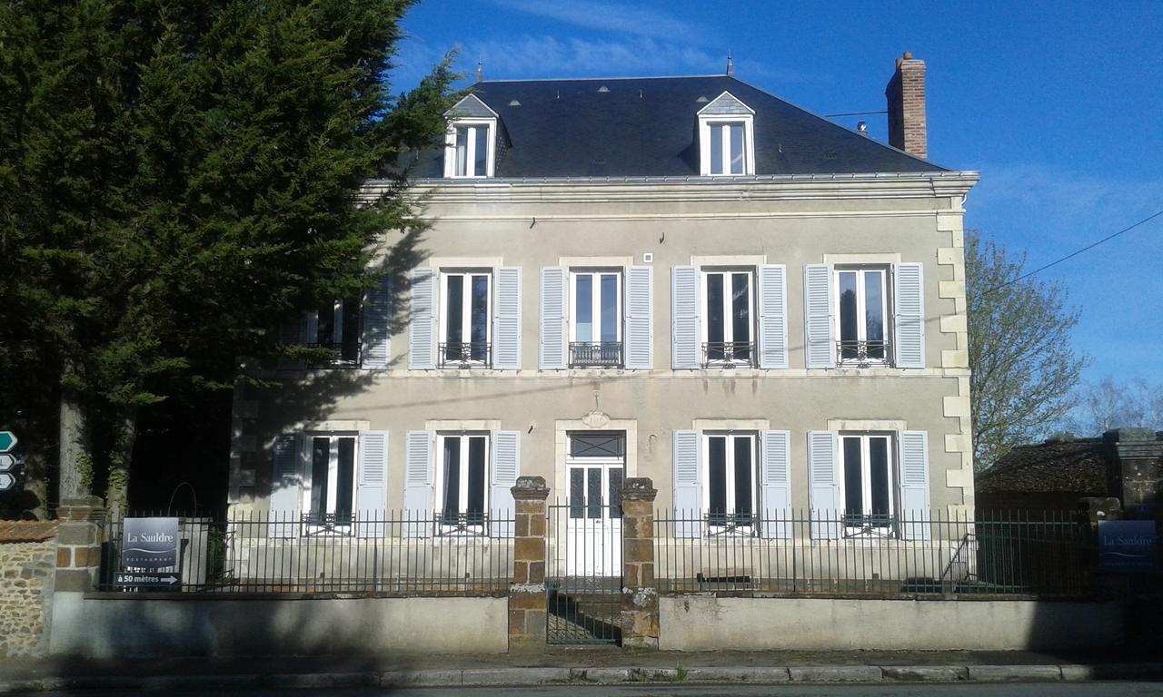 La Sauldre Bed & Breakfast Vailly-sur-Sauldre ภายนอก รูปภาพ